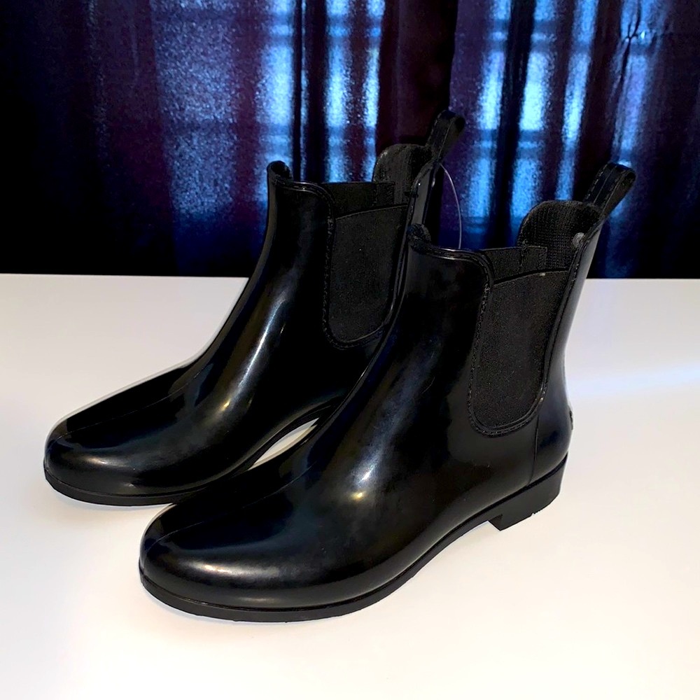 Black ankle boots 🖤